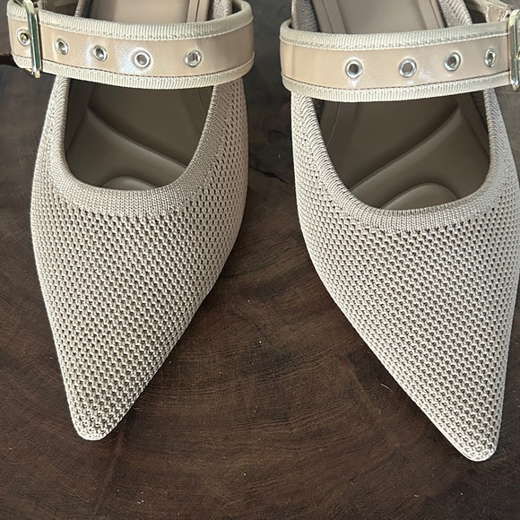 Cozy Island Beige Women's Mules - Picture 2 of 7